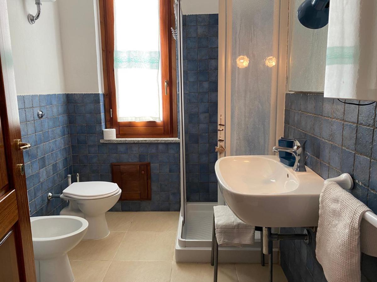 Sabrina Apartments Porto Pino Kültér fotó
