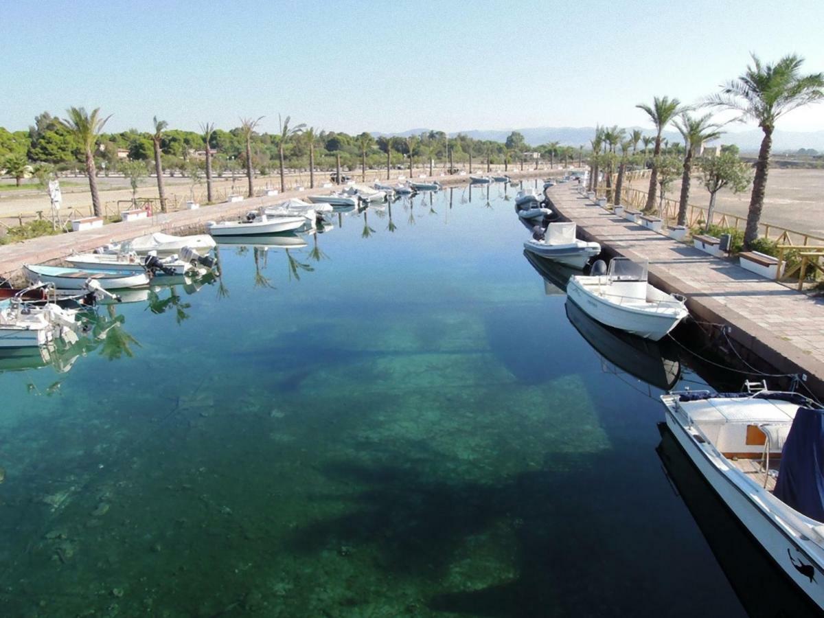 Sabrina Apartments Porto Pino Kültér fotó